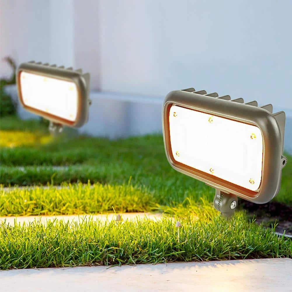 Commercial Electric 30W Line Voltage Bronze Integrated Outdoor LED Wall Wash Light with Adjustable Mounting Bracket for Landscape Lighting 11 Commercial Electric 30W Line Voltage Bronze Integrated Outdoor LED Wall Wash Light with Adjustable Mounting Bracket for Landscape Lighting - Image 9