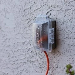 Commercial Electric Clear 1-Gang Extra-Duty Non-Metallic While-In-Use Weatherproof Horizontal/Vertical Receptacle Cover -Commercial Electric Sales clear commercial electric covers wcw1pc 31 1000