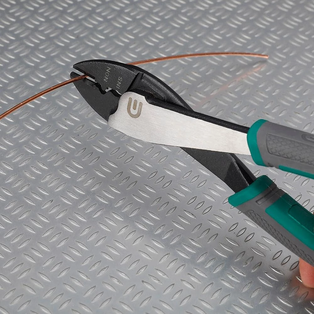 Commercial Electric 9-3/4 in. Crimping Tool and Cutter 10 Commercial Electric 9-3/4 in. Crimping Tool and Cutter - Image 8