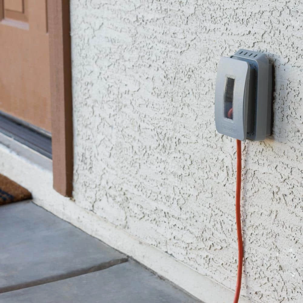 Commercial Electric 1-Gang Extra Duty Non-Metallic Low Profile While-In-Use Weatherproof Cover Horizontal/Vertical Receptacle Cover, Gray 6 Commercial Electric 1-Gang Extra Duty Non-Metallic Low Profile While-In-Use Weatherproof Cover Horizontal/Vertical Receptacle Cover, Gray - Image 4