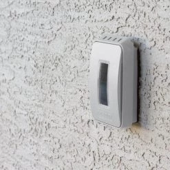 Commercial Electric 1-Gang Extra Duty Non-Metallic Low Profile While-In-Use Weatherproof Cover Horizontal/Vertical Receptacle Cover, White 8 Commercial Electric 1-Gang Extra Duty Non-Metallic Low Profile While-In-Use Weatherproof Cover Horizontal/Vertical Receptacle Cover, White -Commercial Electric Sales white commercial electric covers wcwr1pw 4f 1000